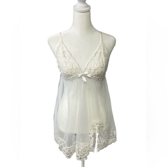 Frederick's of Hollywood Other - Frederick's Of Hollywood Babydoll Nightie Sheer White Bridal Coquette Medium